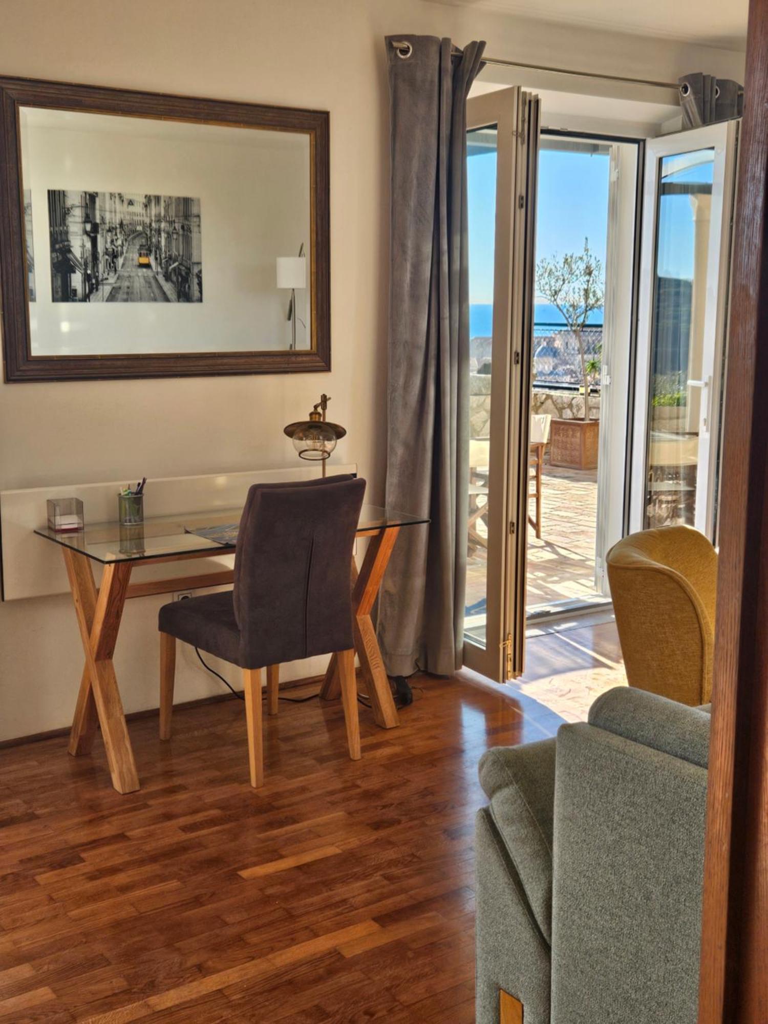 Dubrovniks Best Views Apartment From A Spacious Terrace Екстер'єр фото