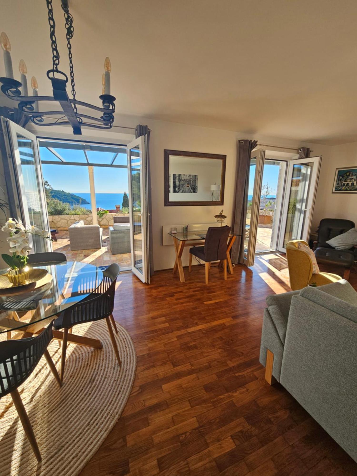Dubrovniks Best Views Apartment From A Spacious Terrace Екстер'єр фото